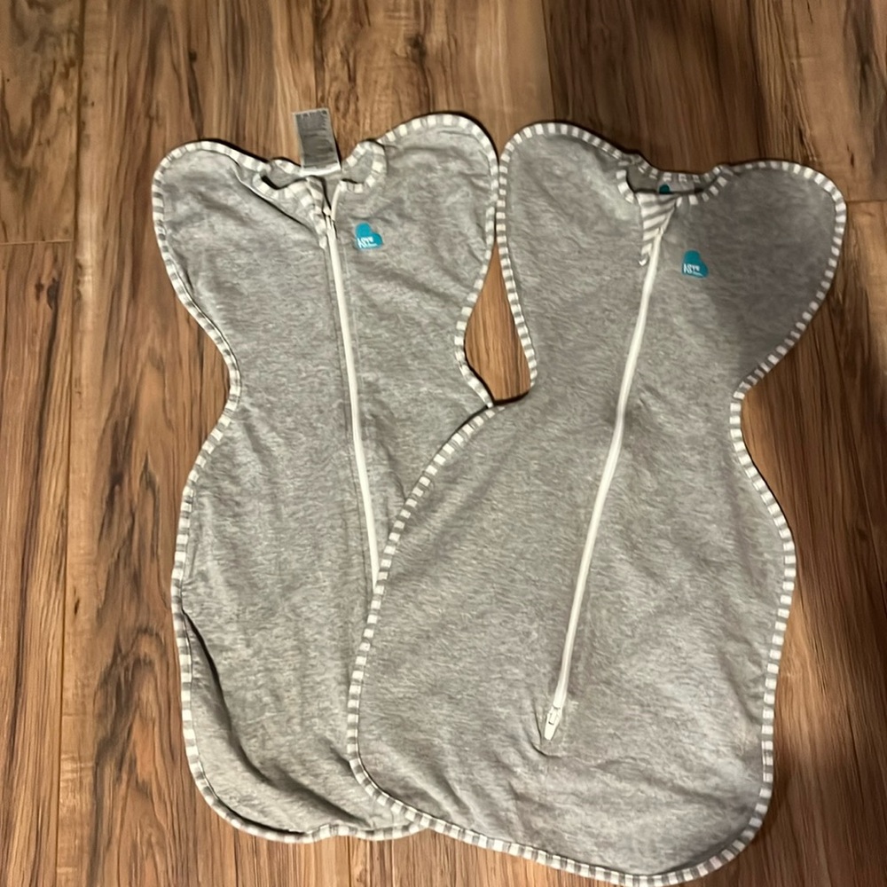 LOVE TO DREAM Swaddle